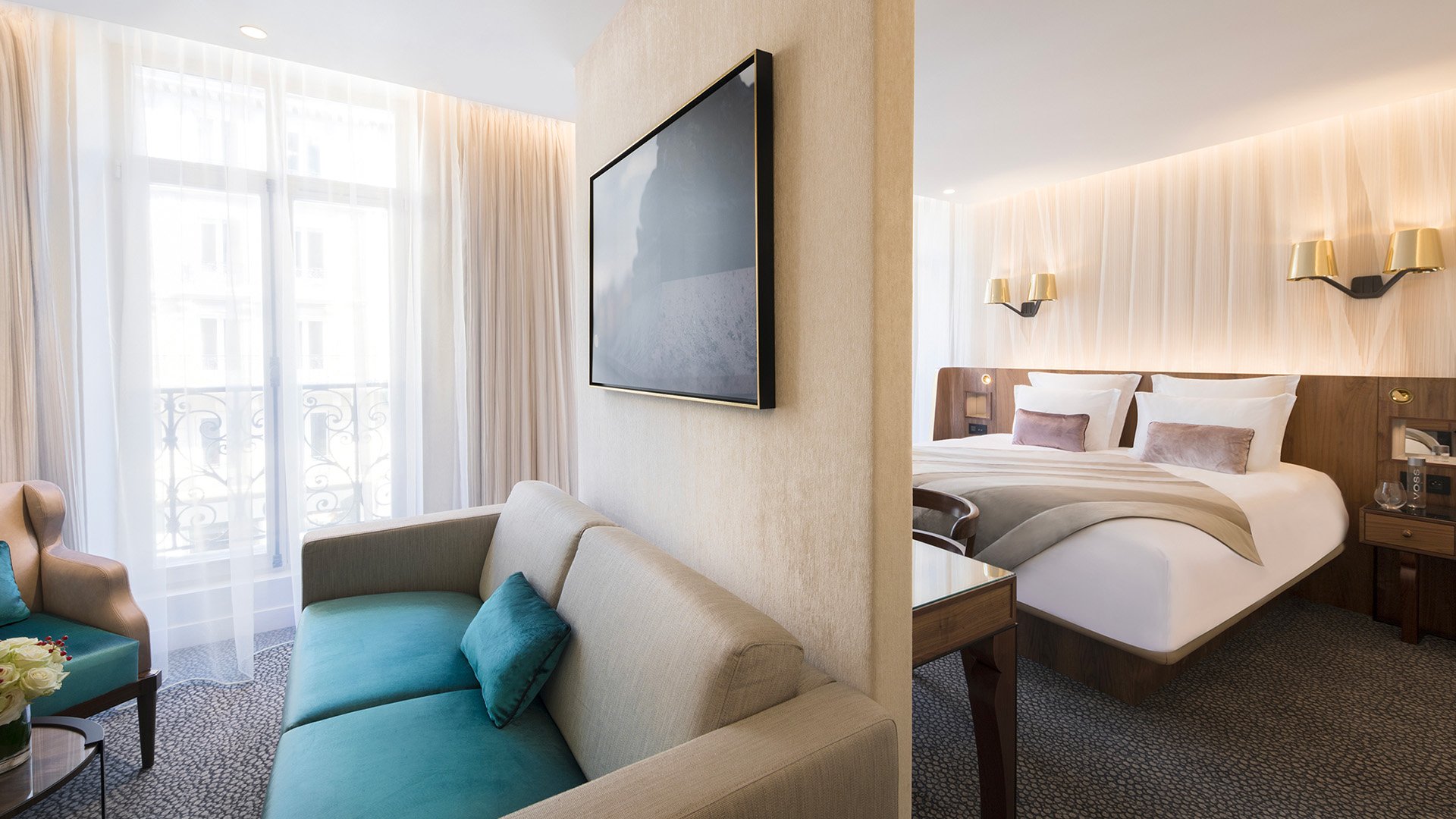 1825/Pont Neuf/SALON_JUNIOR_SUITE_1.jpg